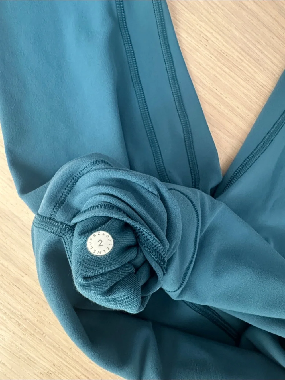 lululemon athletica excellent super